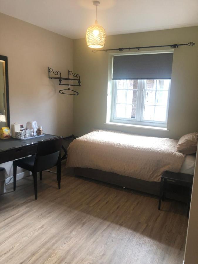 The Annexe II Apartman Mildenhall Kültér fotó