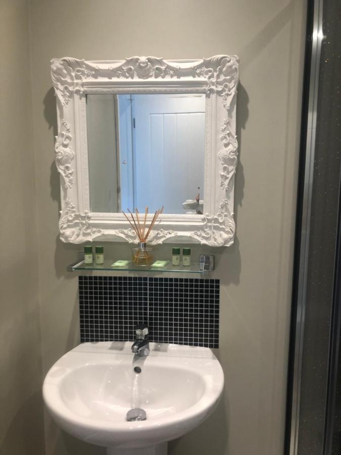 The Annexe II Apartman Mildenhall Kültér fotó