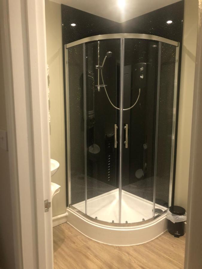 The Annexe II Apartman Mildenhall Kültér fotó